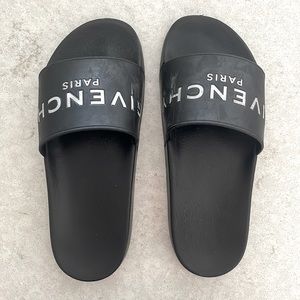 Givenchy | pool slides